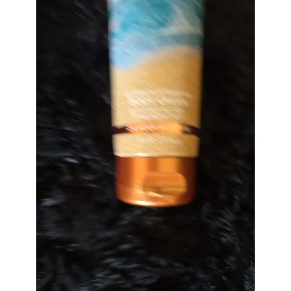 NEW At The Beach‎ 8 oz Ultimate Hydration Body Cream Bath & Body Works